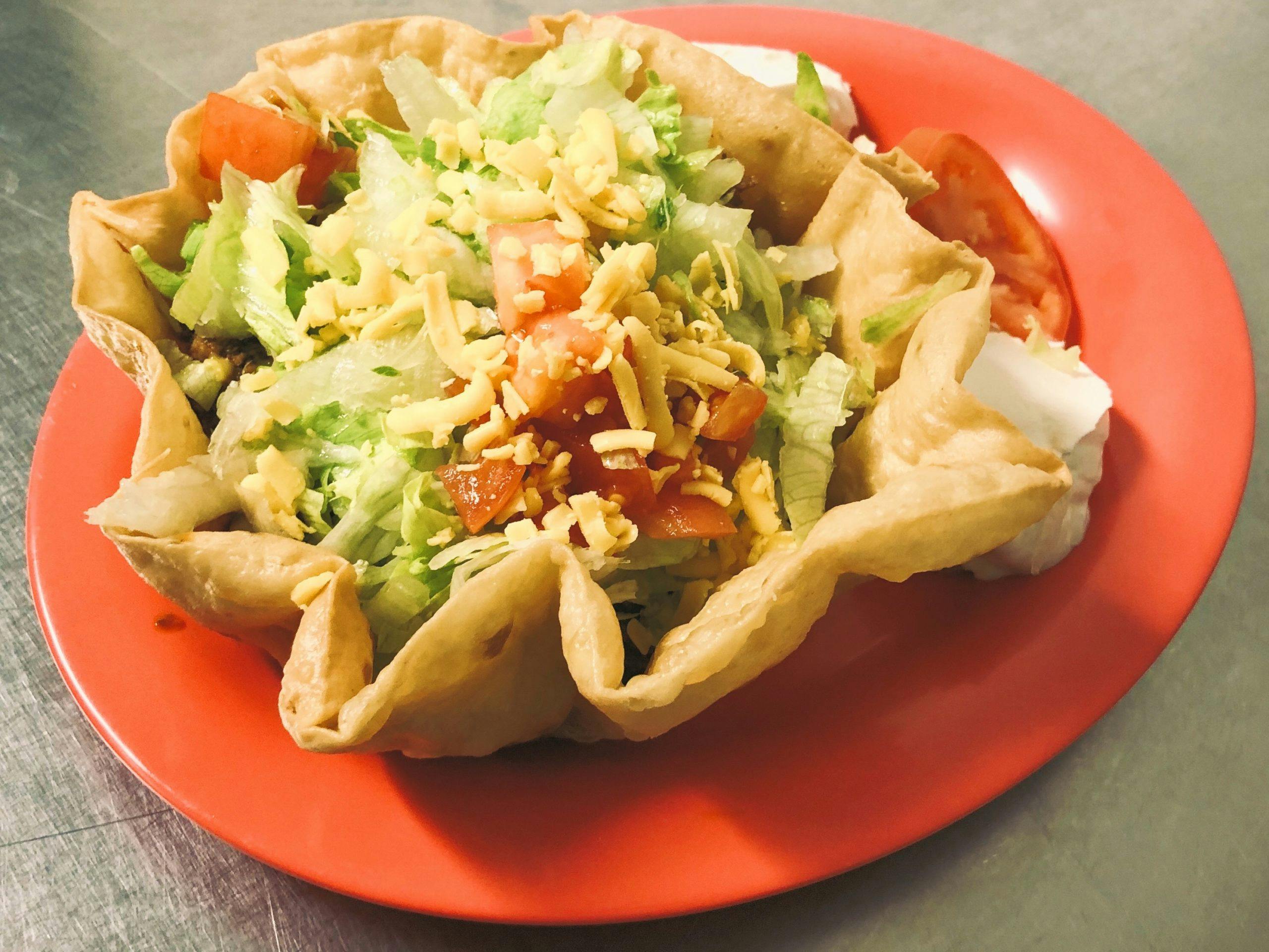 Taco salad plate